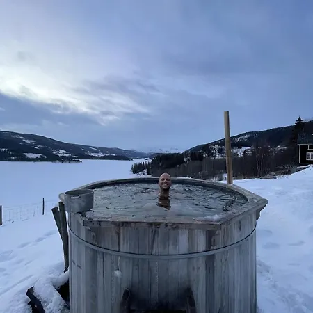 아파트 Experience Jotunheimen From Vevstogo - Sauna With A View And Eco Living In An Old School Building