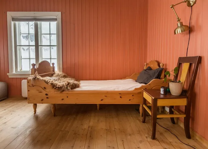 Experience Jotunheimen From Vevstogo - Sauna With A View And Eco Living In An Old School Building *
